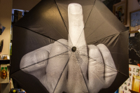 Мне пофиг на этот мир!