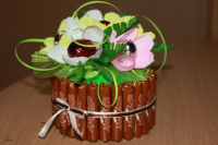 Шкатулка с цветами - ягодками