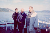 15 лет  назад.