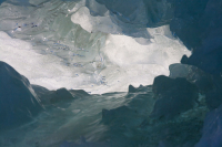 почти пещера