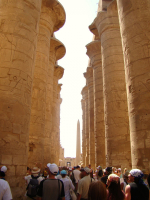 вход в люксор...