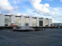 Площадь победы