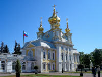 Кусочек Петергофа