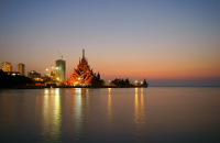 храм на закате