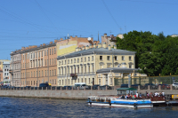 Речная прогулка по Неве