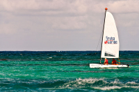 Белеет парус....