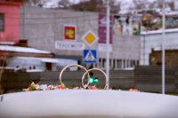 нам на право!