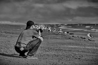 ...дружбана исподтишка)